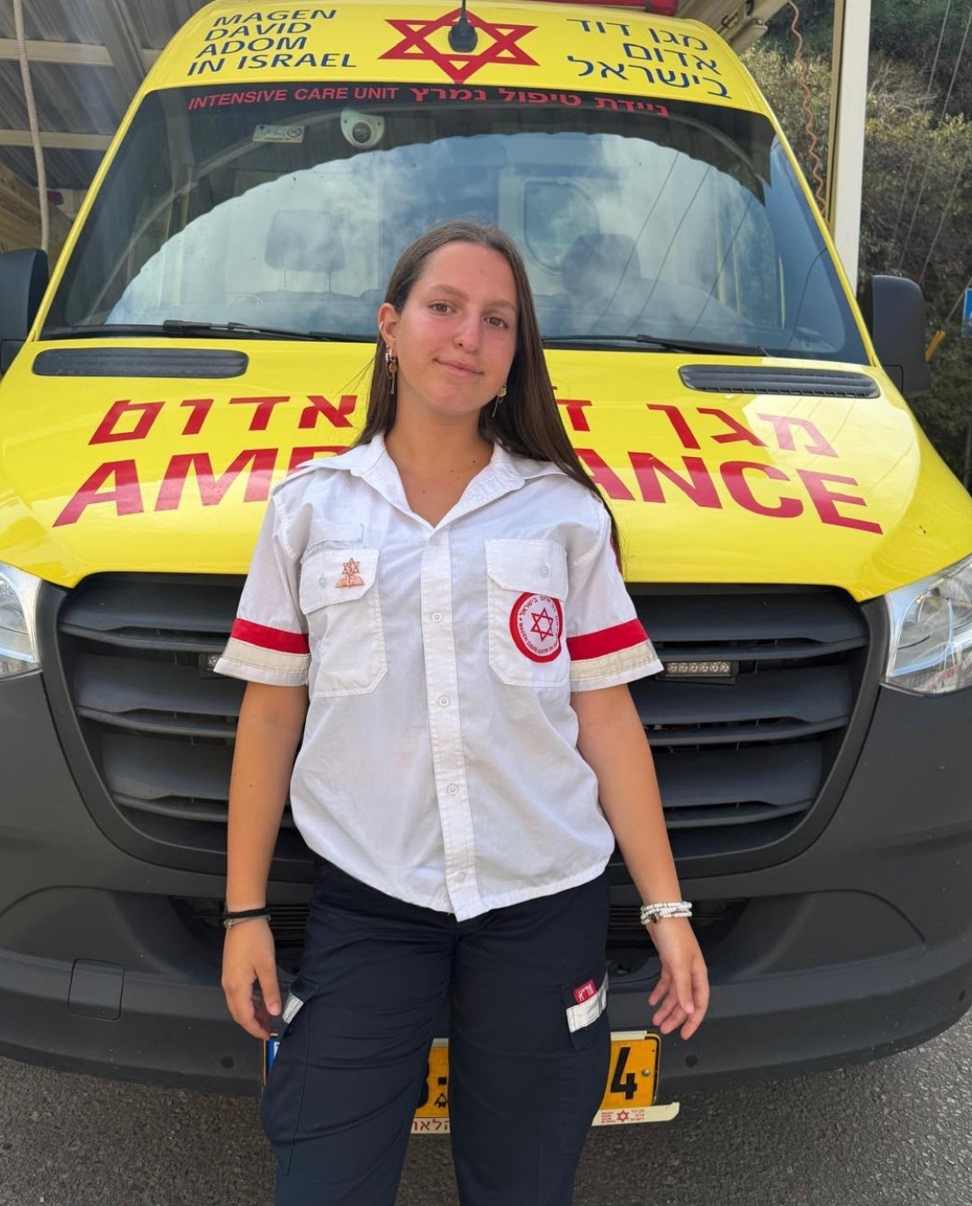 להכיר את המתנדבים: עלמה ביליה, מתנדבת נוער מתחנת נתניה
