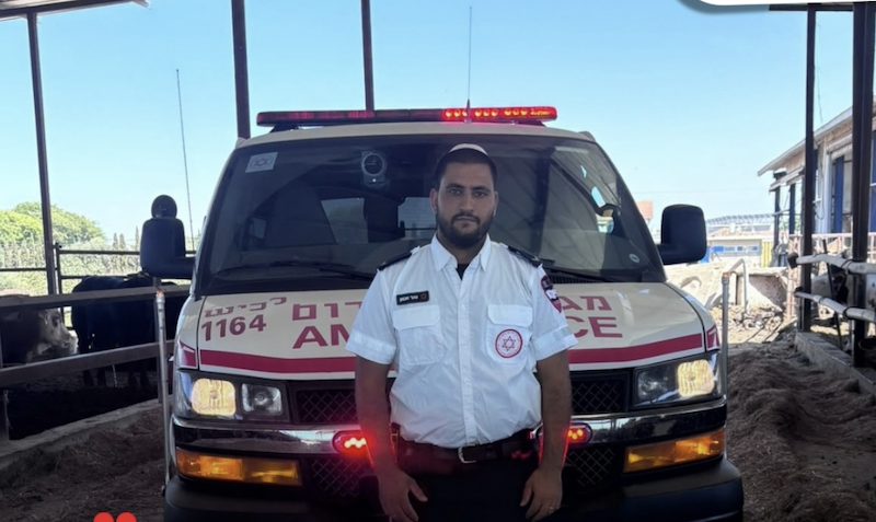 When His Community Calls, Sahar Answers